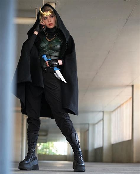 loki women's costume